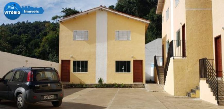 Sobrado em Condomínio