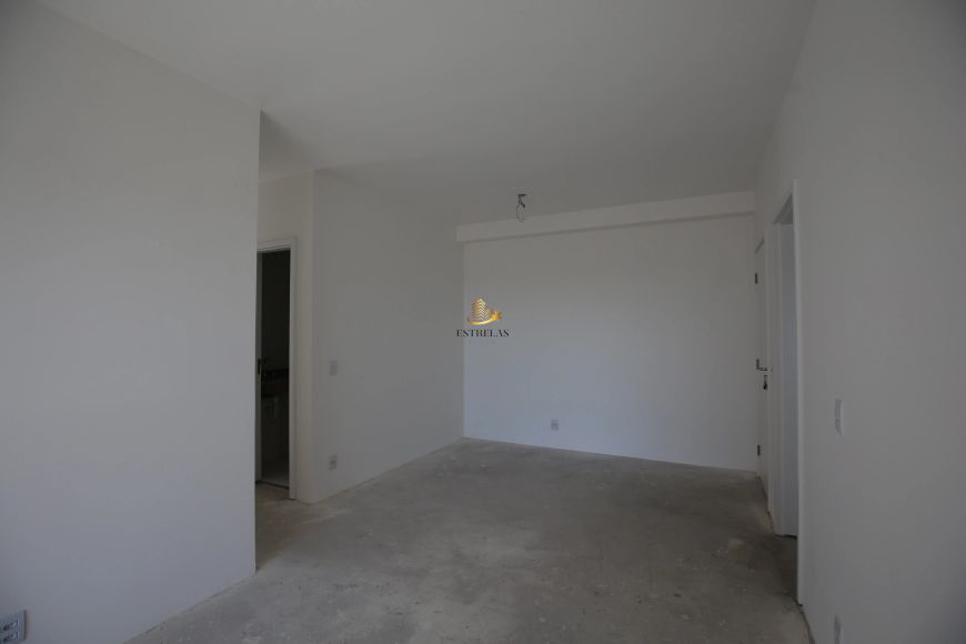 Vende apto, 2 quartos, 1 garagem, Parque Ecoville