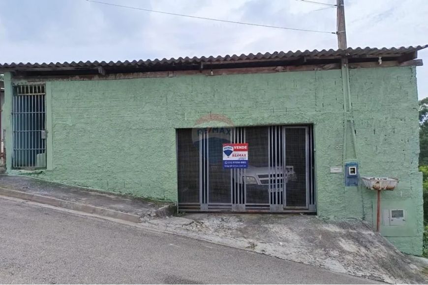Refúgio Tranquilo: Casa 4 Quartos, Sendo 1 Suite em São Roque