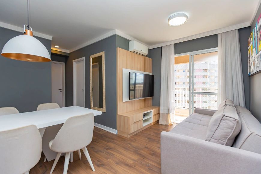 Apartamento à venda, 2 quartos, 1 suíte, 56m², no Portão, Curitiba, Paraná.