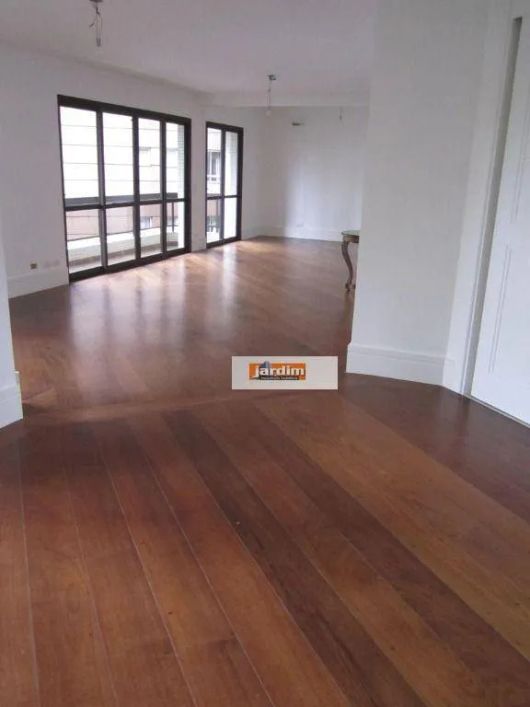 Apartamento com 3 dormitórios à venda, 210 m² por R$ 8.800.000,00 - Vila Nova Conceição - São Paulo/