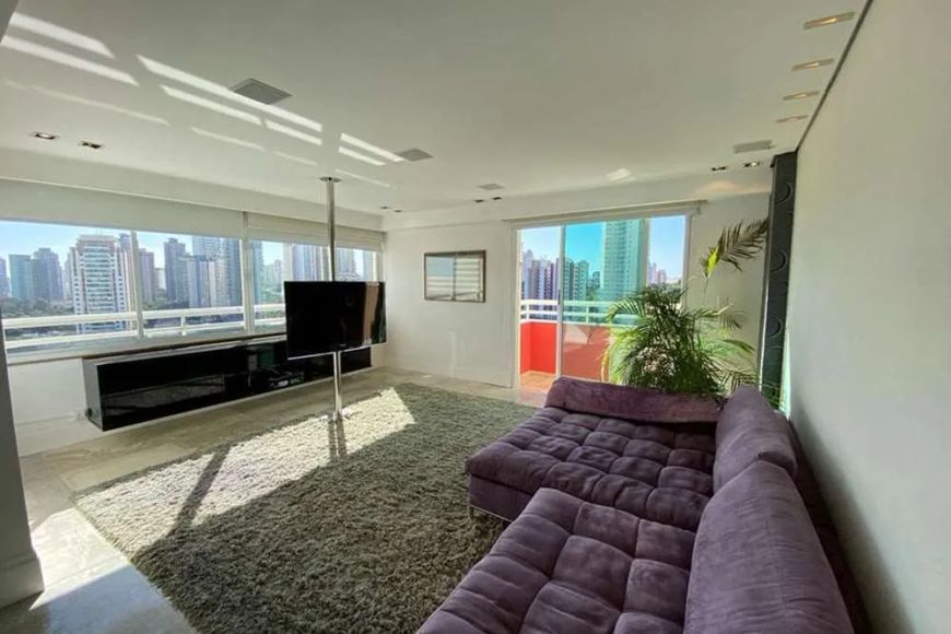 Duplex para venda com 2 quartos, sendo 2 suítes, 136m²