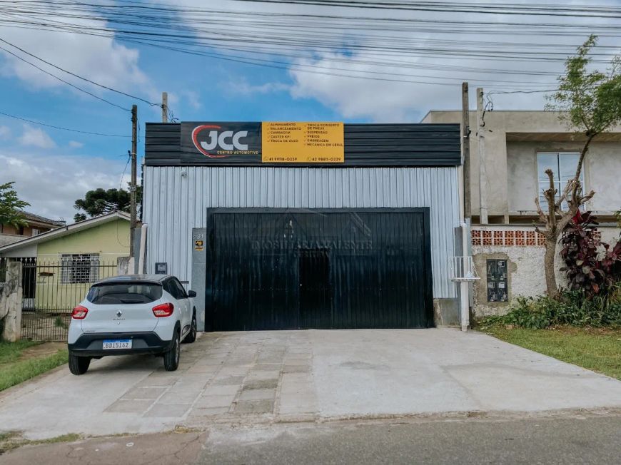 Casa à venda em Curitiba-PR, no bairro Fazendinha . 3 quartos, 1 suíte, 1 sala, 3 banheiros, 4 vagas
