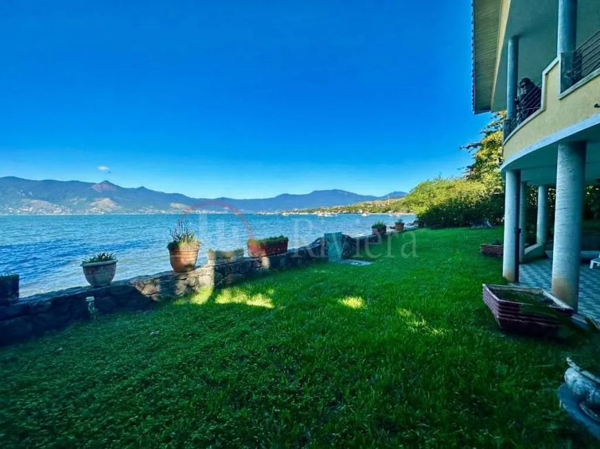 Casa com Vista Para o Mar a Venda na Praia de São Francisco