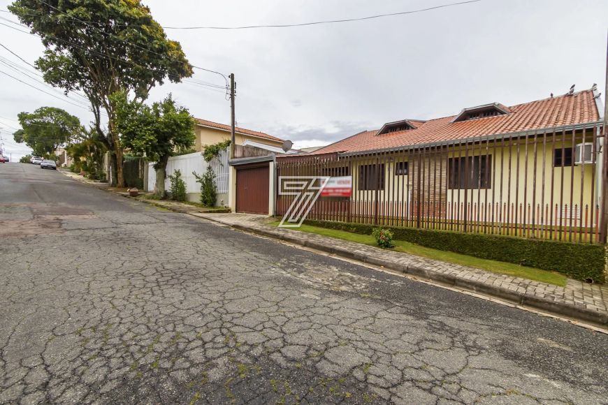 CASA PORTÃO