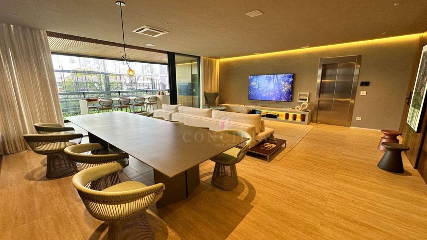 Apartamento com 3 dormitórios Champagnat - Curitiba/PR