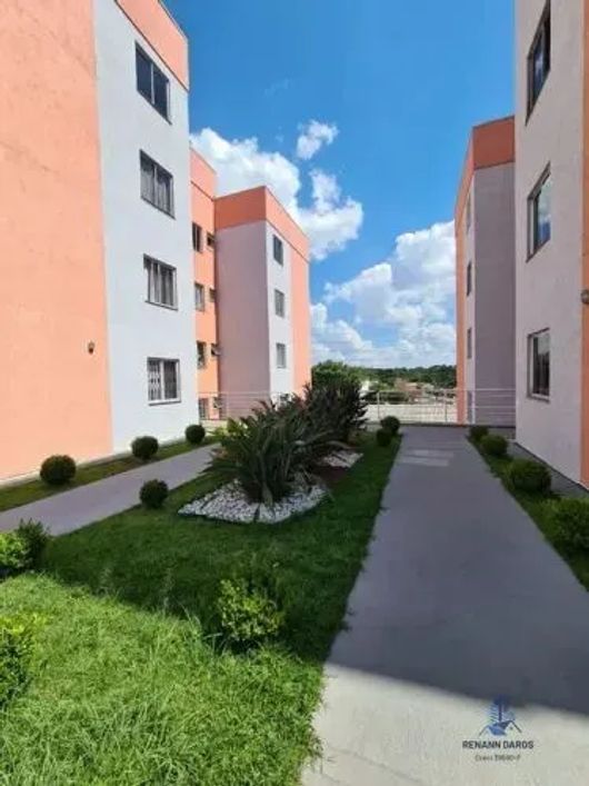 VENDE-SE LINDO APARTAMENTO COM 3 QUARTOS NO BAIRRO PINHEIRINHO, CURITIBA/PR