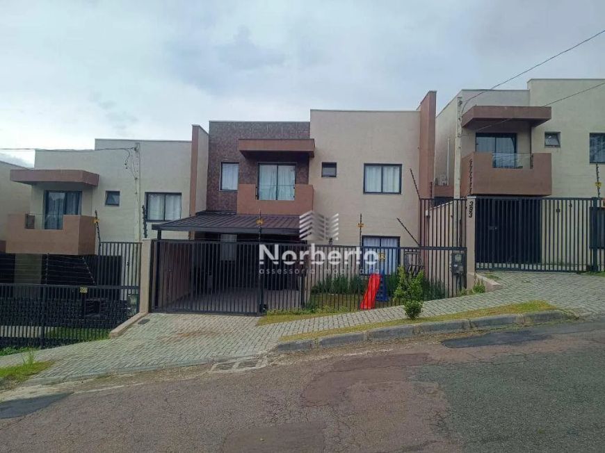 Sobrado com 3 dormitórios à venda, 133 m² por R$ 750.000 - Abranches - Curitiba/PR