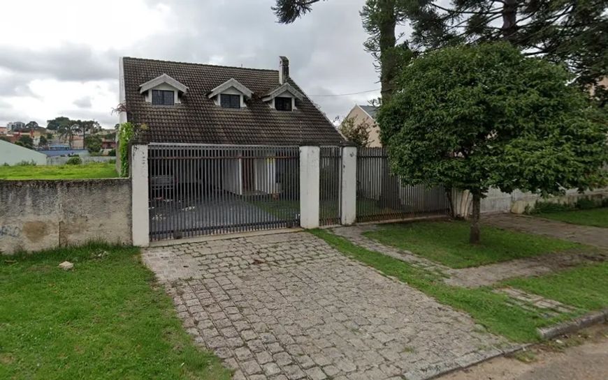 Excelente Sobrado com 297m2 5 dorm (2suites) no Guaíra - Curitiba - PR