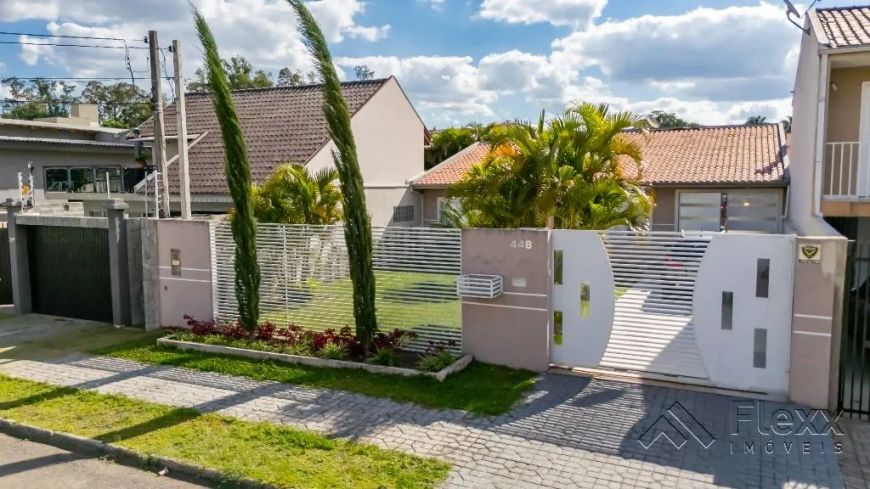Casa com 3 dormitórios à venda, 210 m² por R$ 1.449.999,00 - Cajuru - Curitiba/PR
