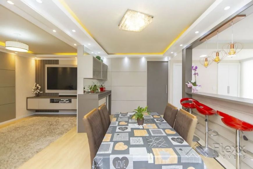 Casa com 3 dormitórios à venda, 210 m² por R$ 1.449.999,00 - Cajuru - Curitiba/PR