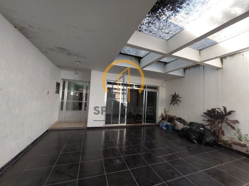 Sobrado de esquina à venda, 3 dormitórios, 1 suíte, 2 vagas, 124m², Planalto Paulista