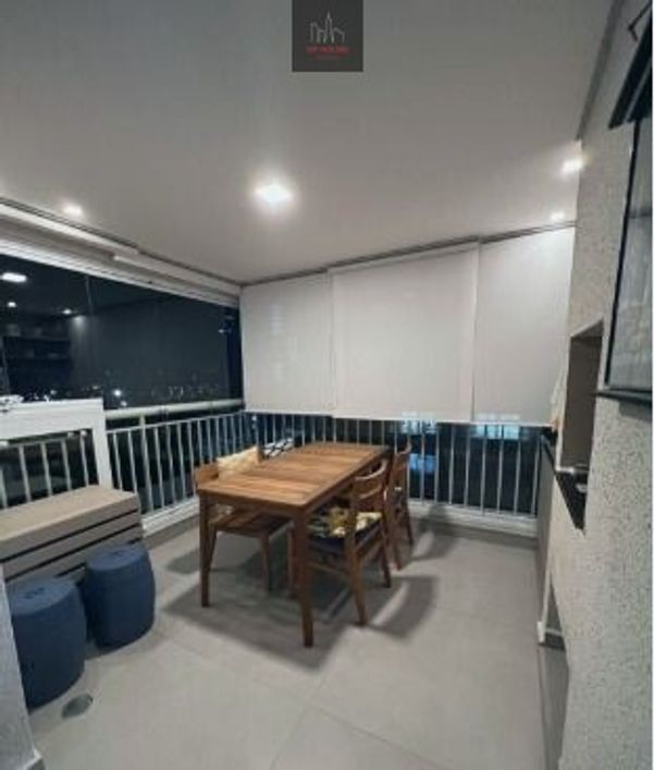Apartamento com 2 dormitórios à venda, próximo ao Memorial da América Latina