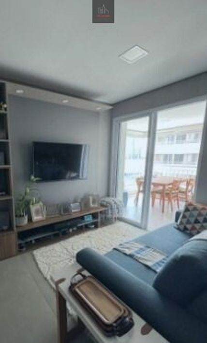 Apartamento com 2 dormitórios à venda, próximo ao Memorial da América Latina