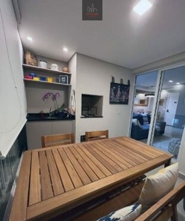 Apartamento com 2 dormitórios à venda, próximo ao Memorial da América Latina