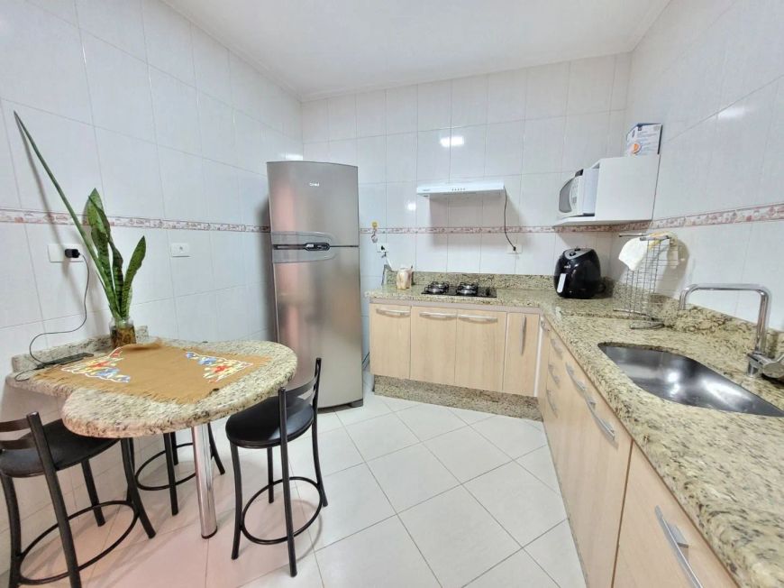 Sobrado com 3 dormitórios à venda, 111 m por R 799.000,00 - Novo Mundo - Curitiba PR