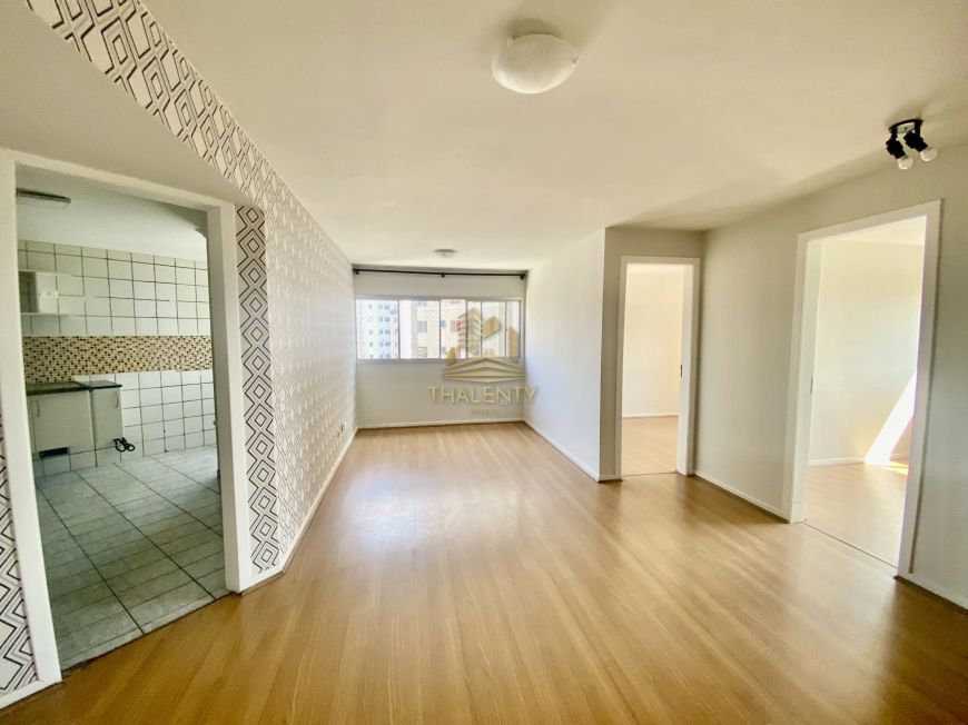 Apartamento com 03 quartos em uma localização imbatível na Avenida Padre Agostinho, no Bigorrilho.