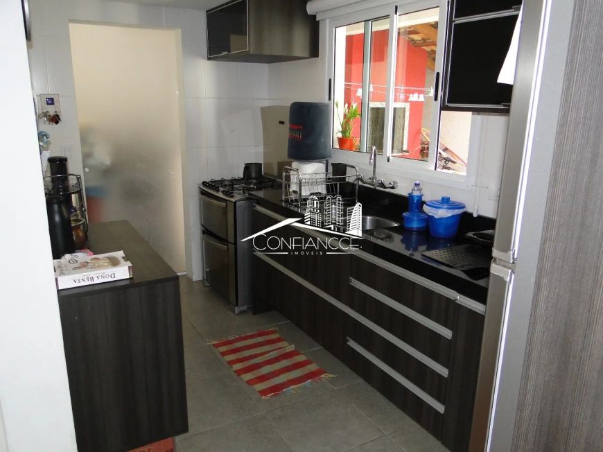 Casa de condomínio à venda no Barreirinha, Curitiba | Confiancce Imóveis