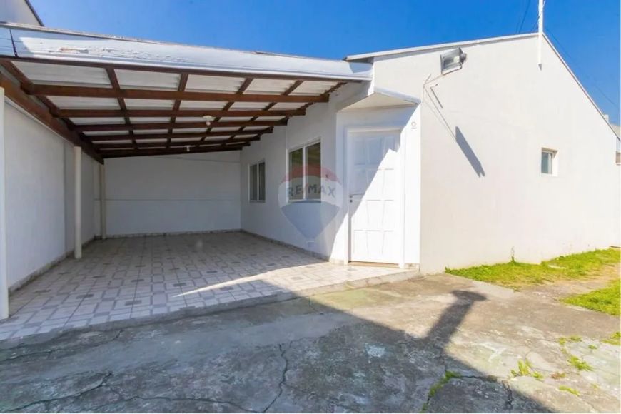 Casa térrea em Condomínio fechado de 58m² com 2 quartos, 1 uma suíte no Bairro Alto.