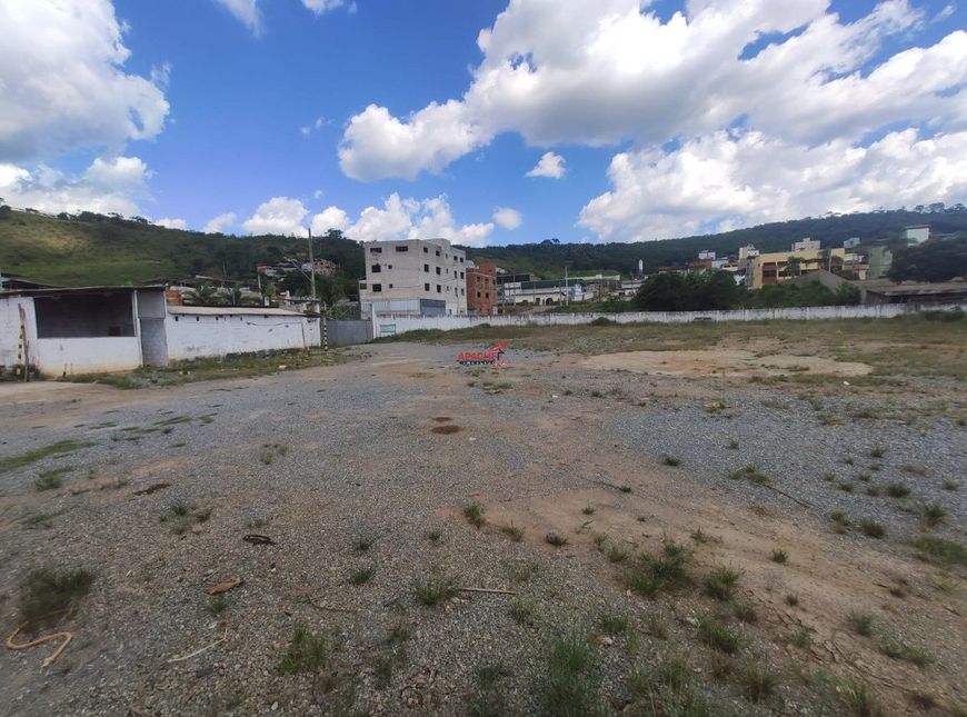 Lote de 4000 m² , na Barrinha em Viçosa - MG.