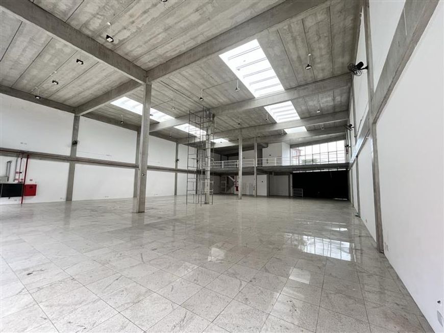 SALÃO / LOJA 1.000m² - RUA SENADOR FLÁQUER (SANTO AMARO)