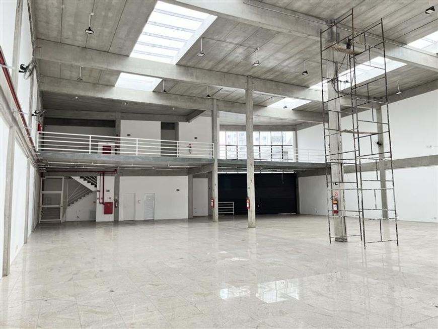 SALÃO / LOJA 1.000m² - RUA SENADOR FLÁQUER (SANTO AMARO)
