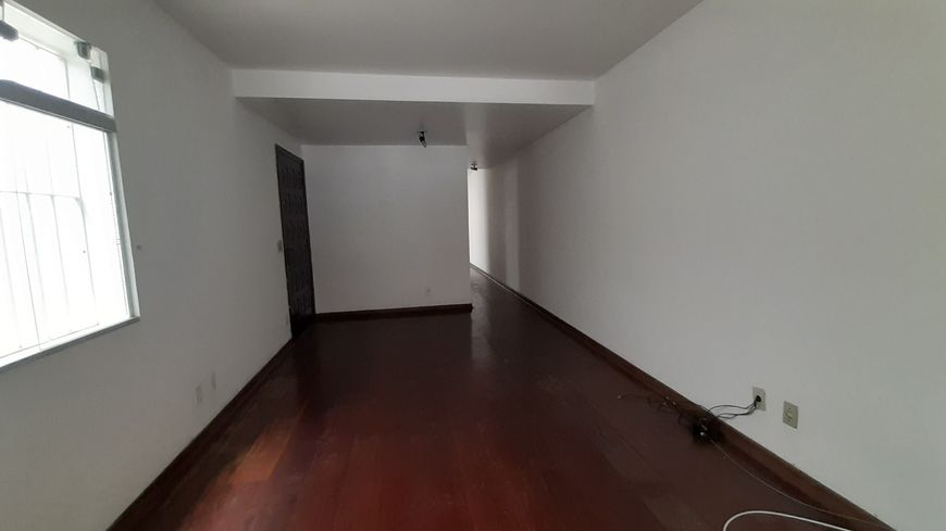 Sobrado para venda tem 145 metros quadrados com 3 quartos - Jardim Bonfiglioli