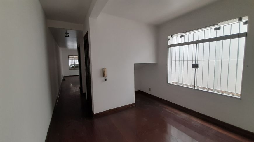 Sobrado para venda tem 145 metros quadrados com 3 quartos - Jardim Bonfiglioli