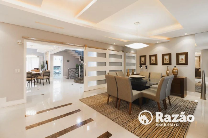 SOBRADO COM 4 QUARTOS - ÁREA TOTAL 434.33m² - UBERABA - REF 5763-RAZÃO