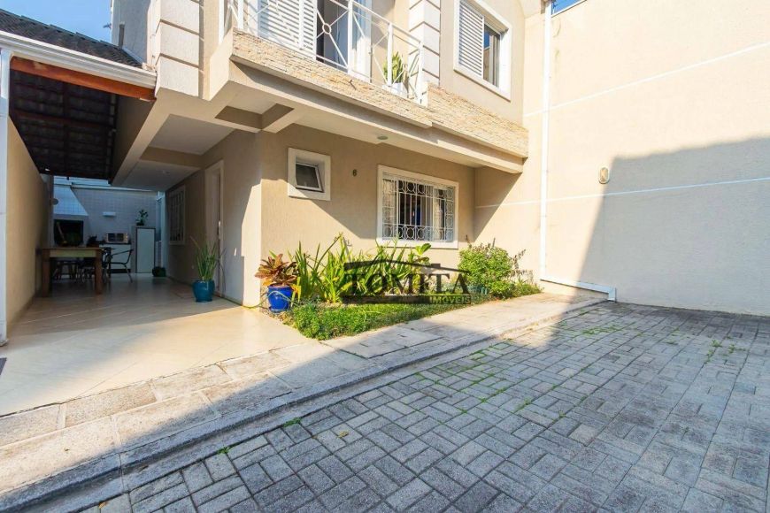 Sobrado em condomínio com 3 quartos à venda, 125 m² por R$ 920.000 - Água Verde - Curitiba/PR