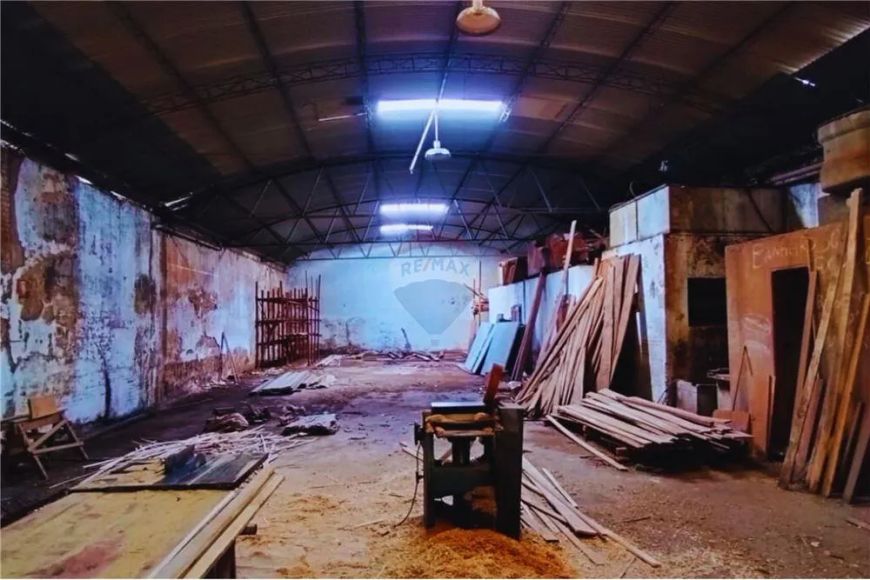 Barracão a venda bairro Sorocabano - Jaboticabal