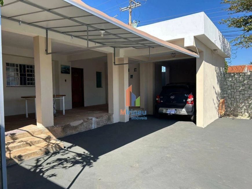 Casa com 3 dormitórios à venda, 177 m² por R$ 335.000,00 - Cidade Jardim (Zagalo) - Jaboticabal/SP