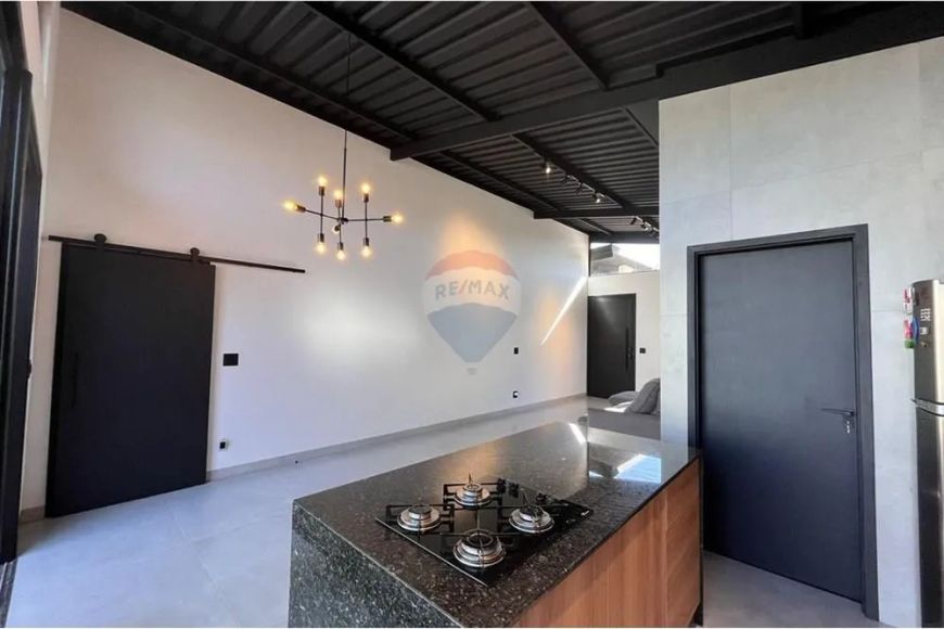 Casa Nova à Venda com 3 Quartos no Jd. Morada Nova, Jaboticabal