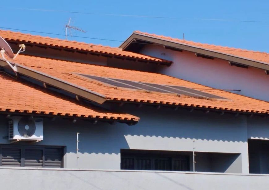 Sobrado para venda com 4 quartos, sendo 1 suíte, 234m²