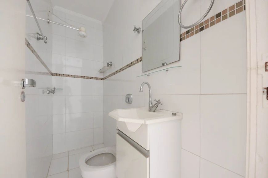 Casa tipo para venda com 3 quartos, 152m²