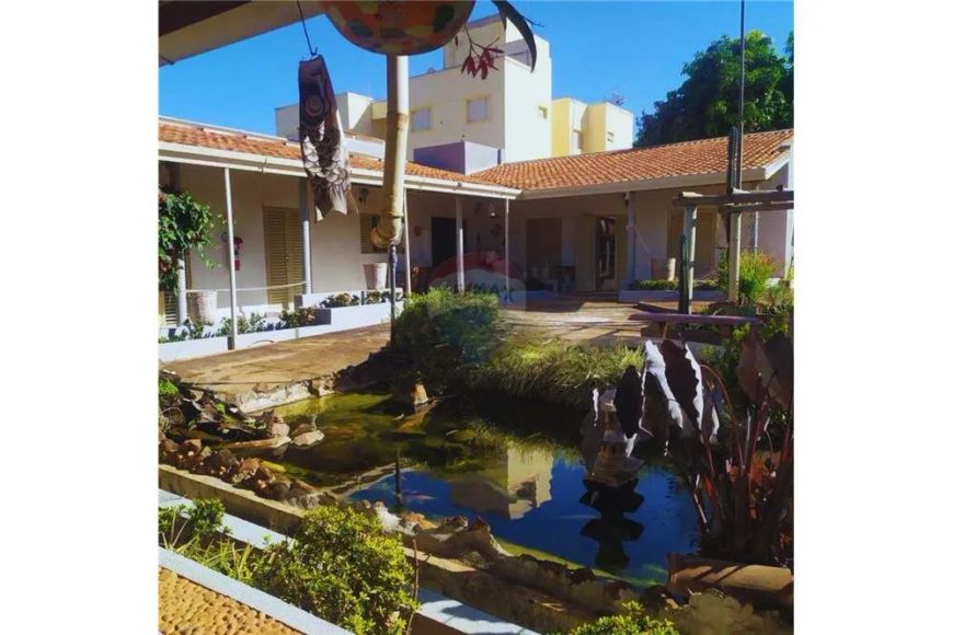 KOI Pensão Hostel Mobilada a Venda próximo da UNESP de Jaboticabal/SP