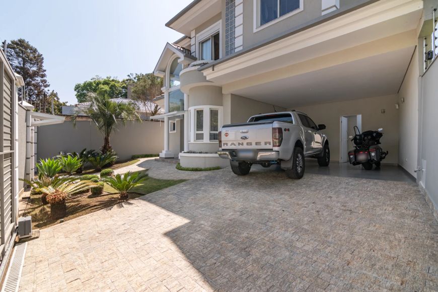 Casa 4 Quartos (Suítes) 4 Vagas à Venda, 295 m² - Mercês - Curitiba - PR