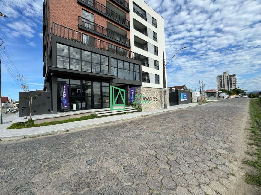 Apartamento à venda, Gravatá, NAVEGANTES - SC-Apartamento com ampla sacada com churrasqueira a carvã
