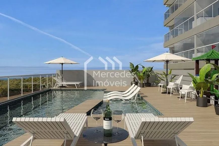 Apartamento 1 suíte + 2 dormitórios, com 87 m² por R$ 924.131 - Centro - Navegantes/SC