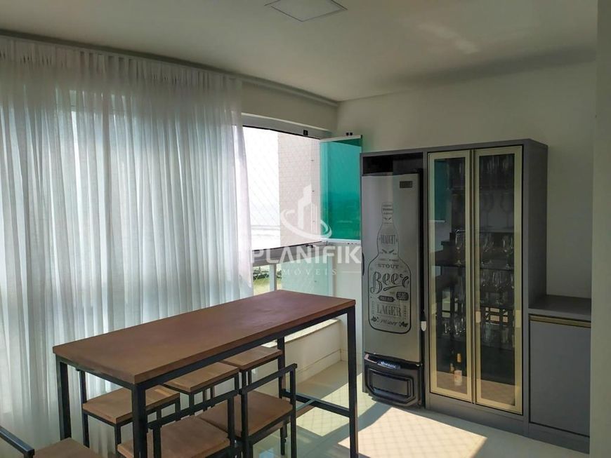 Apartamento à venda, 3 quartos, 1 suíte, 2 vagas, Centro - Navegantes/SC
