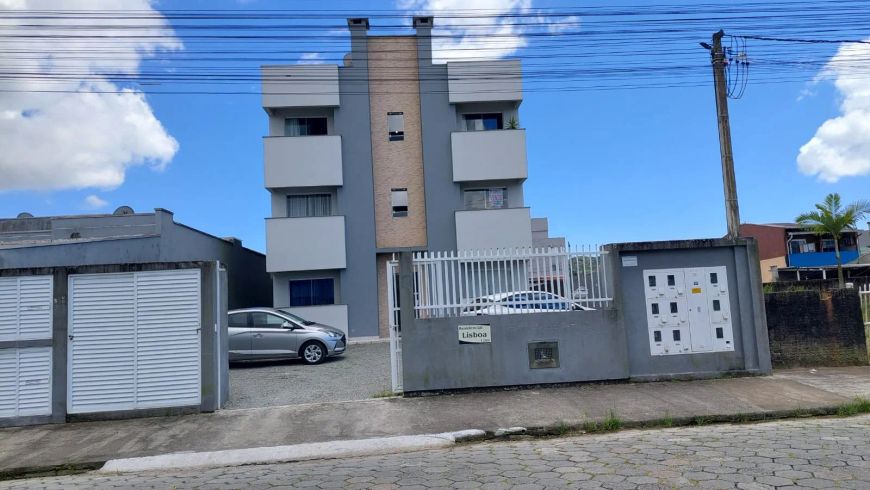 Imóvel para venda possui 56 metros quadrados com 2 quartos em Gravatá - Navegantes - SC