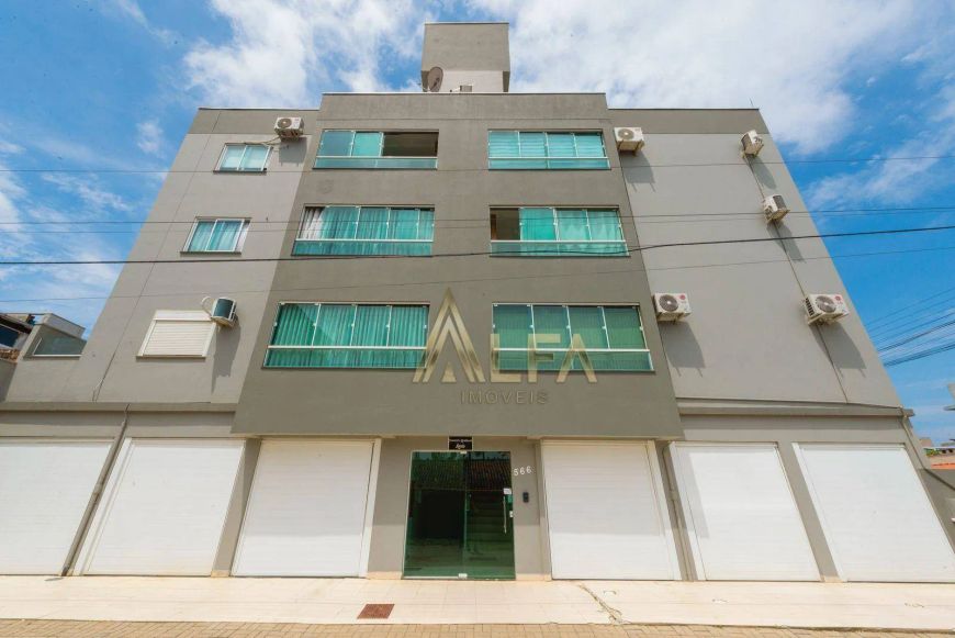 Apartamento com 2 dormitórios à venda, 90 m² por R$ 549.000,00 - Gravatá - Navegantes/SC
