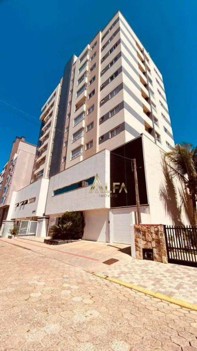 Apartamento com 3 dormitórios sendo 1 suíte à venda, 110 m² por R$ 750.000 - Gravatá - Navegantes/SC