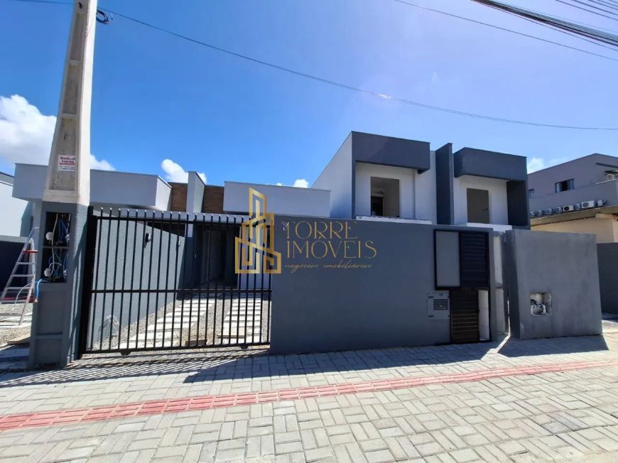 CASA RESIDENCIAL em NAVEGANTES - SC, MEIA PRAIA