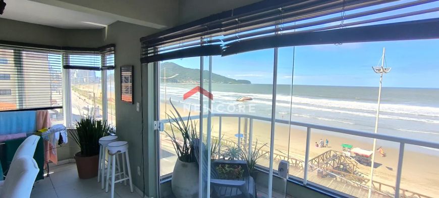 Apartamento em Avenida Prefeito Cirino Adolfo Cabral - Gravatá - Navegantes/SC