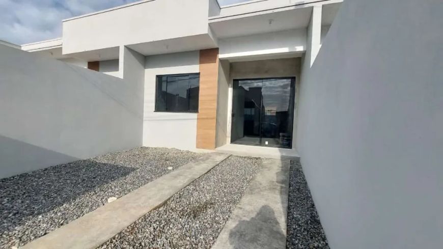 Casa no bairro Nossa Senhora das Graças em Navegantes/SC