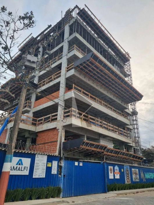 Apartamento com 3 dormitórios à venda, 116 m² por R$ 950.950,00 - Centro - Navegantes/SC