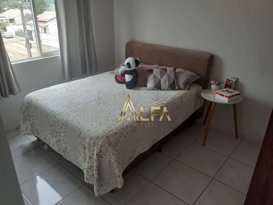 Apartamento com 2 dormitórios à venda, 52 m² por R$ 374.000,00 - Gravatá - Navegantes/SC