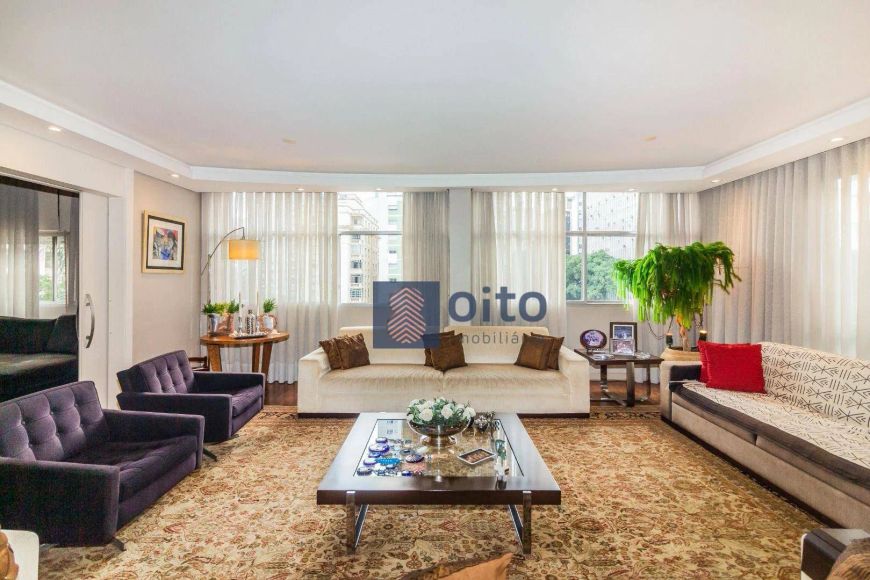 Esta espetacular residência de 310² oferece o melhor do design moderno e planejamento cuidadoso, com