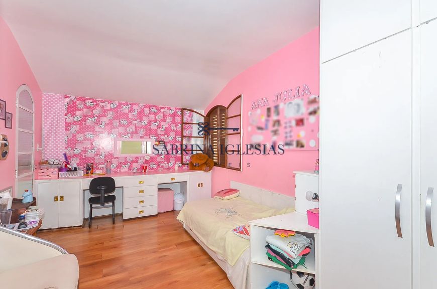Casa Comercial à Venda no Santa Quitéria em Curitiba